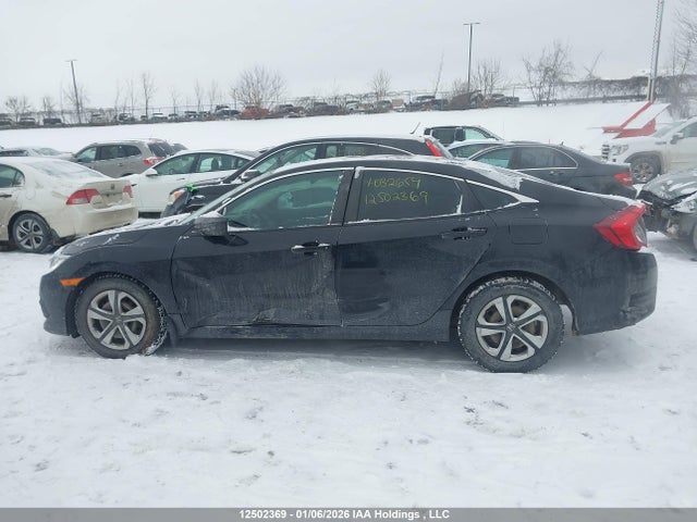 Honda Civic 2017 2HGFC2F55HH032659 Image 14