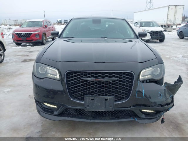 Продажа на аукционе авто 2022 Chrysler 300 Touring L, vin: 2C3CCADG6NH262808, номер лота: 12502492