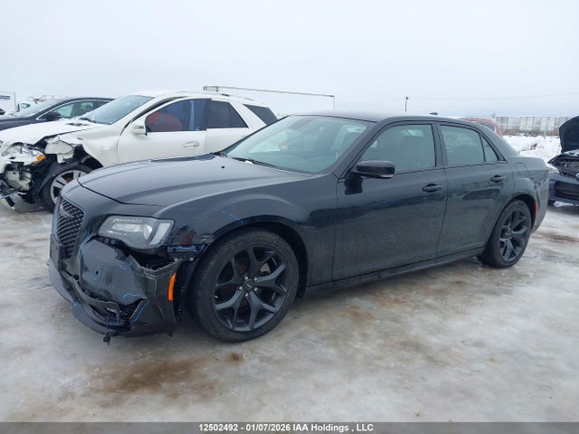 Продажа на аукционе авто 2022 Chrysler 300 Touring L, vin: 2C3CCADG6NH262808, номер лота: 12502492