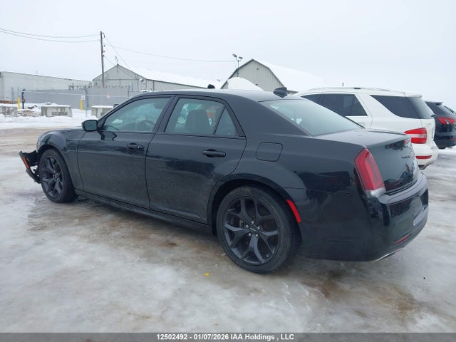Продажа на аукционе авто 2022 Chrysler 300 Touring L, vin: 2C3CCADG6NH262808, номер лота: 12502492