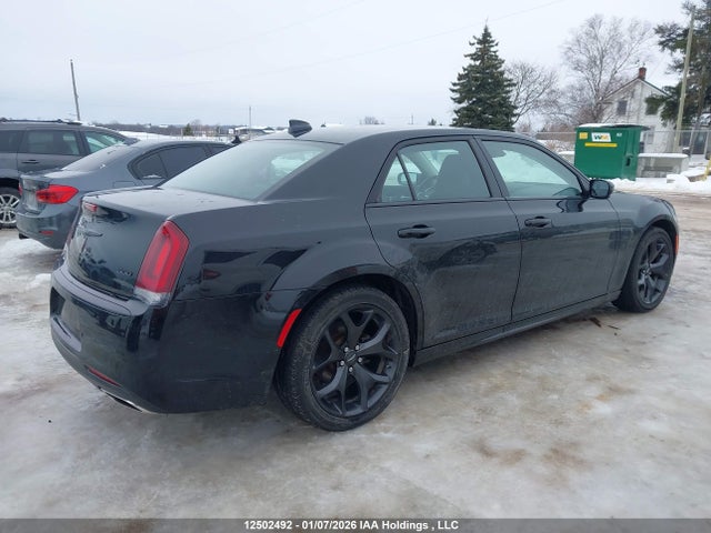 Продажа на аукционе авто 2022 Chrysler 300 Touring L, vin: 2C3CCADG6NH262808, номер лота: 12502492