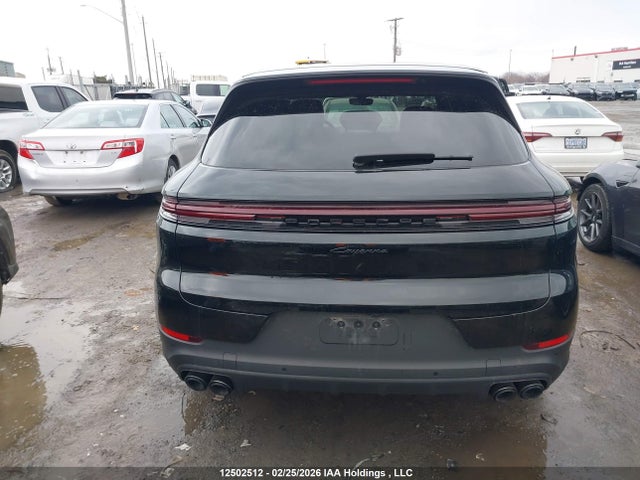 Porsche Cayenne 2024 WP1AA2AY1RDA02507 Image 17