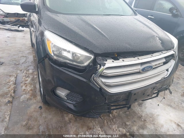 1FMCU9GDXHUB24243 Ford Escape