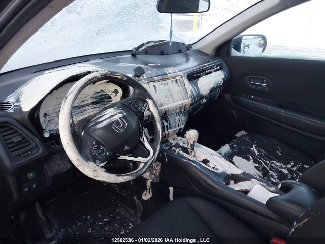 3CZRU6H33GM110619 Honda HR-V LX
