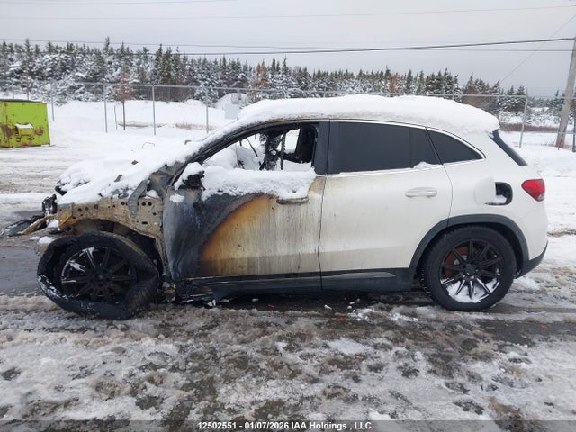 W1N4N4HBXMJ275335 Mercedes-Benz Gla 250 4matic