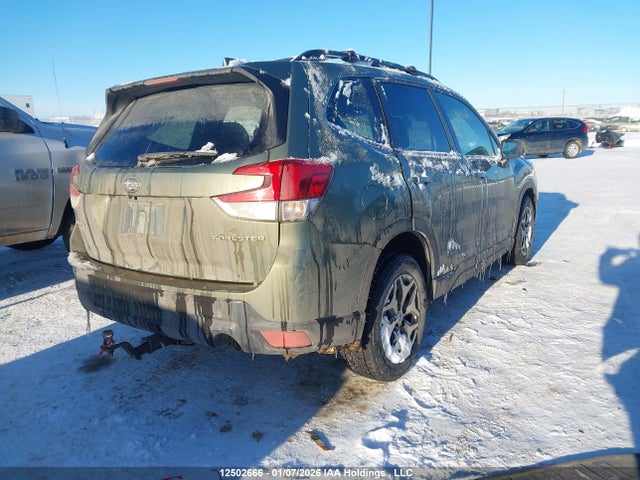 JF2SKEJCXMH543597 Subaru Forester Touring