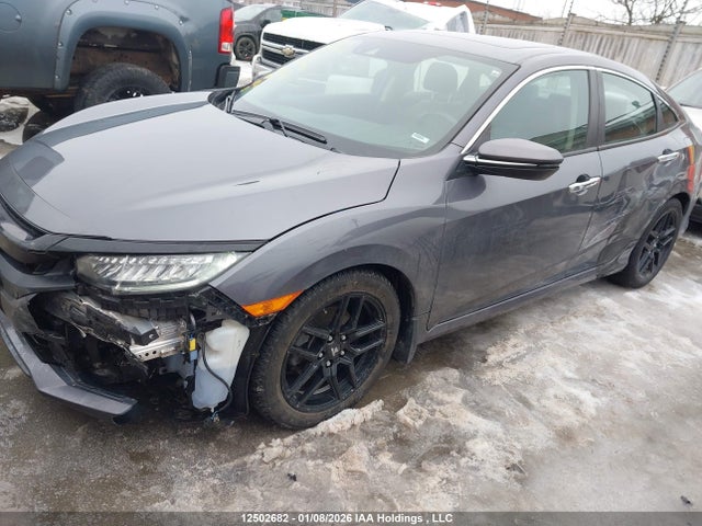 2HGFC1F93KH105595 Honda Civic Touring