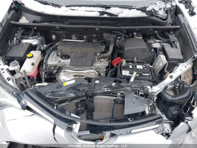 Toyota Rav4 Xle 2018 2T3RFREV2JW828479 Image 10