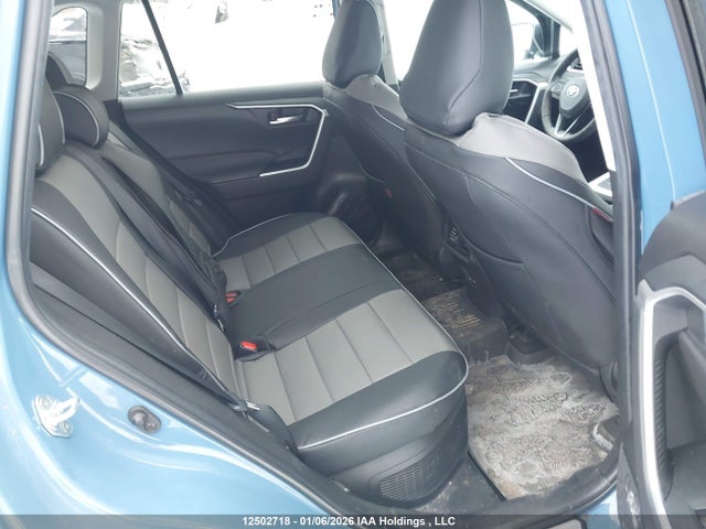 Продаж на аукціоні авто 2023 Toyota Rav4 Xle/woodland Edition, vin: 2T3RWRFV2PW154504, номер лоту: 12502718