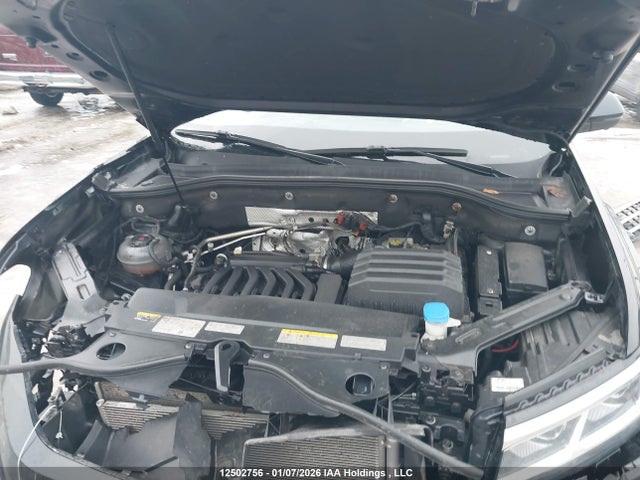 1V2FE2CA2NC214973 Volkswagen Atlas Cross Sport Sel Premium R-line