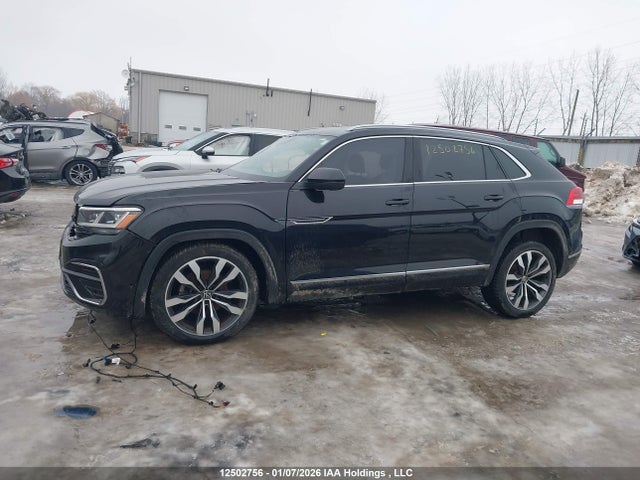 1V2FE2CA2NC214973 Volkswagen Atlas Cross Sport Sel Premium R-line