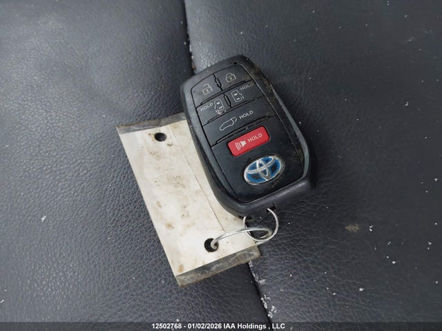 5TDGSKFC5RS153473 Toyota Sienna Le/xse/limited/platinum