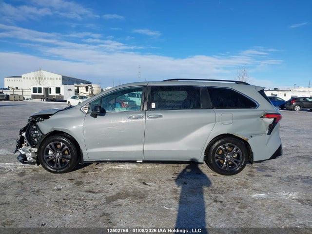 5TDGSKFC5RS153473 Toyota Sienna Le/xse/limited/platinum