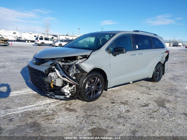 5TDGSKFC5RS153473 Toyota Sienna Le/xse/limited/platinum