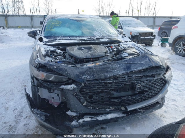 JM1BPABM0R1721582 Mazda MAZDA3