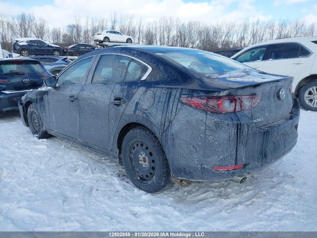 JM1BPABM0R1721582 Mazda MAZDA3