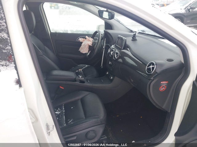 WDDMH4EB4EJ198908 Mercedes-Benz B 250 Sports Tourer