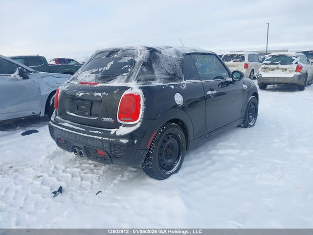 WMWWG9C52G3A92335 Mini Convertible Cooper S