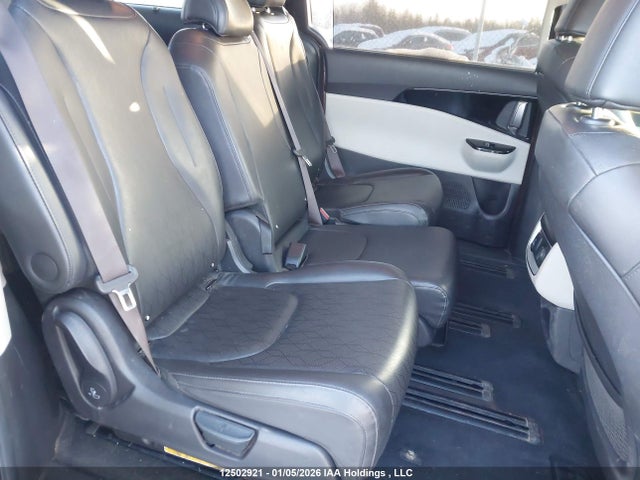 KNDNC5H39N6104967 KIA Carnival Ex