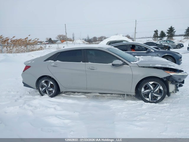 Продажа на аукционе авто 2023 Hyundai Elantra Luxury Ivt With Two-tone Interior, vin: KMHLN4AG4PU500694, номер лота: 12502933