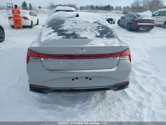Продажа на аукционе авто 2023 Hyundai Elantra Luxury Ivt With Two-tone Interior, vin: KMHLN4AG4PU500694, номер лота: 12502933
