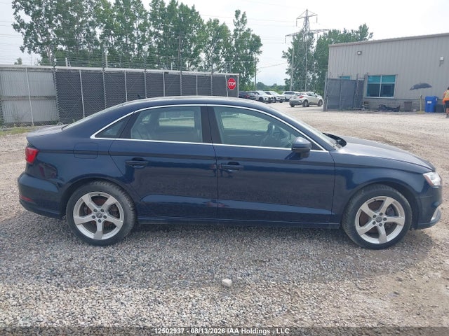 12502937 :رقم المزاد ، WAUAUGFFXK1010090 vin ، 2019 Audi A3 40 Komfort مزاد بيع