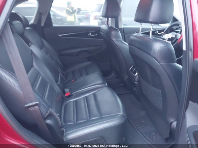5XYPHDA31KG594392 KIA Sorento 2.4l Ex