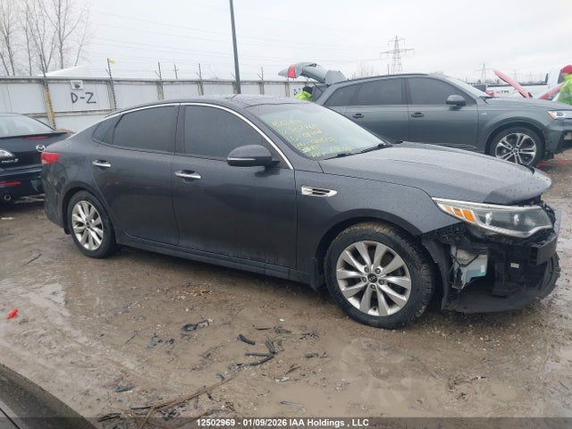 5XXGU4L3XGG004758 KIA Optima