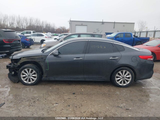 5XXGU4L3XGG004758 KIA Optima