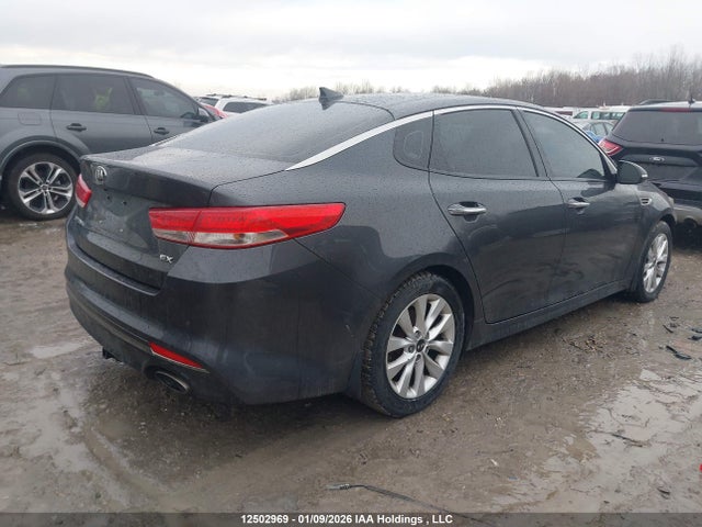 5XXGU4L3XGG004758 KIA Optima