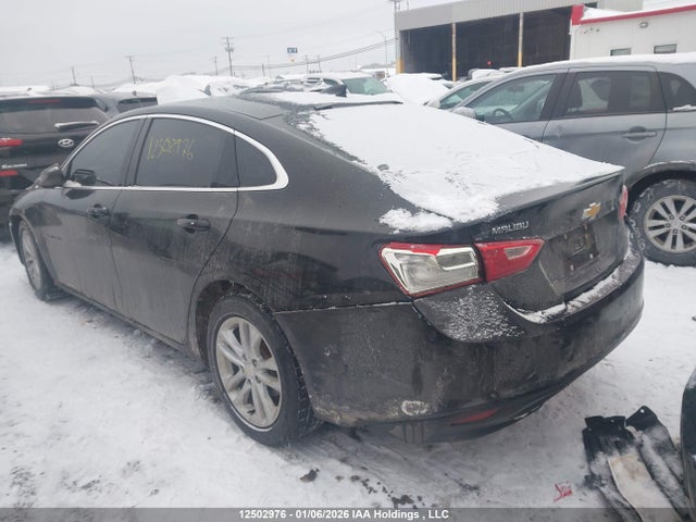 1G1ZD5ST3JF102559 Chevrolet MALIBU LT