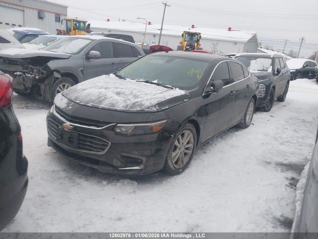 1G1ZD5ST3JF102559 Chevrolet MALIBU LT