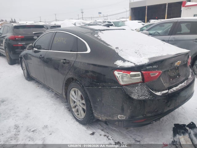 1G1ZD5ST3JF102559 Chevrolet MALIBU LT
