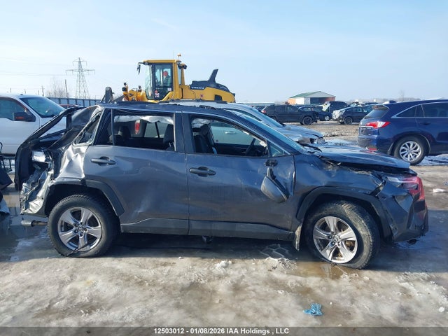 12503012 :رقم المزاد ، 2T3R1RFV5NC315036 vin ، 2022 Toyota Rav4 Xle مزاد بيع