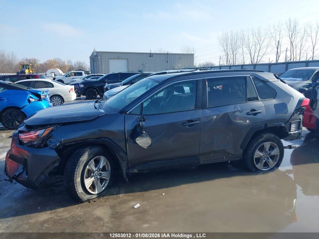 12503012 :رقم المزاد ، 2T3R1RFV5NC315036 vin ، 2022 Toyota Rav4 Xle مزاد بيع