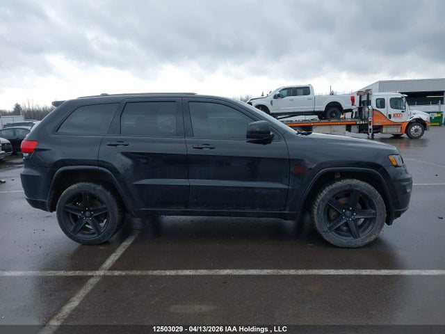 1C4RJFAG1HC889162 Jeep Grand Cherokee Laredo