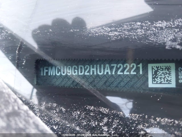 1FMCU9GD2HUA72221 Ford ESCAPE SE