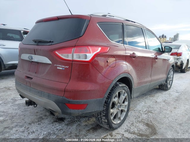 1FMCU9J9XEUE16359 Ford Escape Titanium