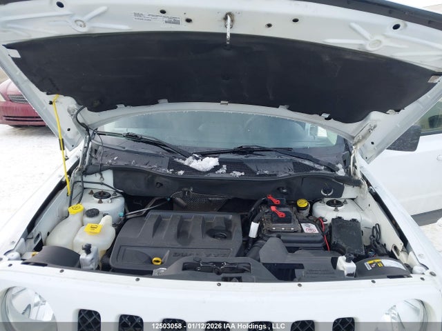 1C4NJRAB0GD573944 Jeep Patriot