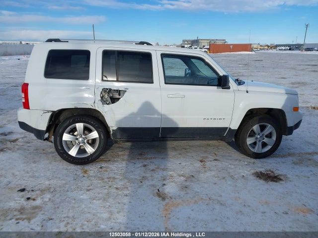 1C4NJRAB0GD573944 Jeep Patriot