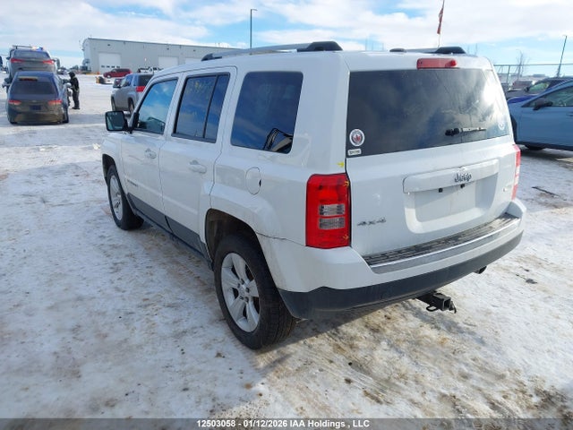 1C4NJRAB0GD573944 Jeep Patriot