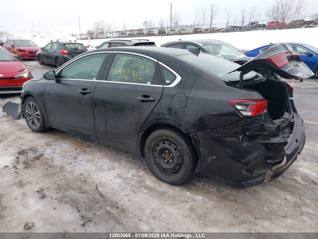 12503065 :رقم المزاد ، 3KPF34AD4NE532912 vin ، 2022 Kia Forte مزاد بيع