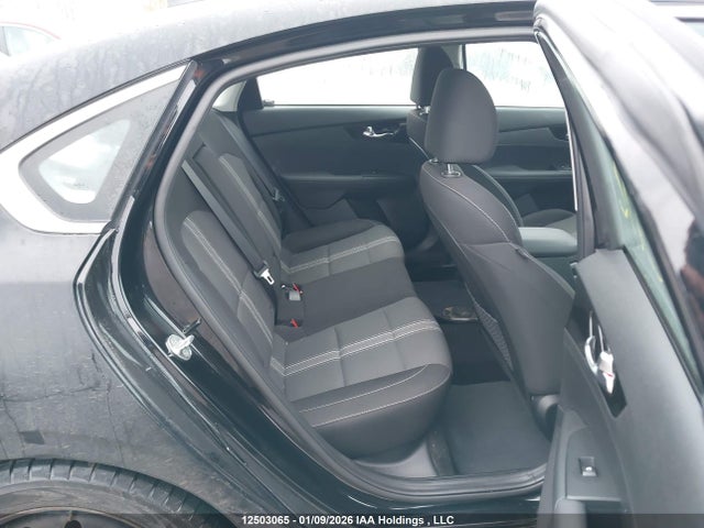 12503065 :رقم المزاد ، 3KPF34AD4NE532912 vin ، 2022 Kia Forte مزاد بيع