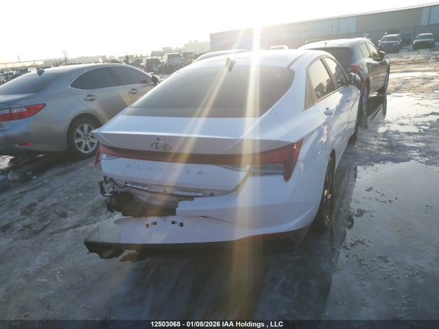 KMHLM4AG2MU171377 Hyundai Elantra
