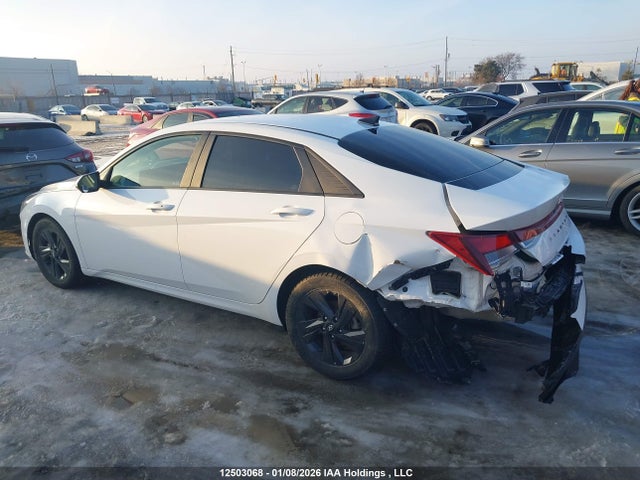 KMHLM4AG2MU171377 Hyundai Elantra