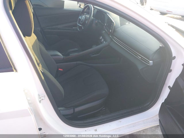 KMHLM4AG2MU171377 Hyundai Elantra