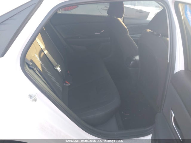 KMHLM4AG2MU171377 Hyundai Elantra