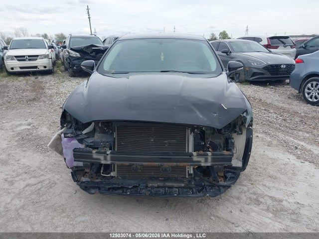 1FA6P0H70G5129138 Ford FUSION SE