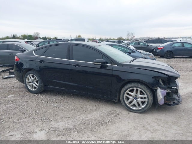 1FA6P0H70G5129138 Ford FUSION SE