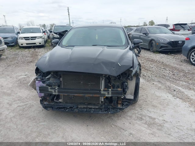 1FA6P0H70G5129138 Ford FUSION SE